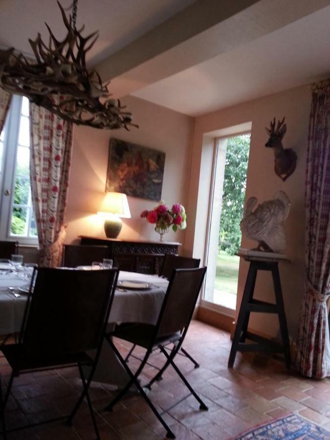 Chambre D'Hotes De La Vallee Montaure Exteriör bild